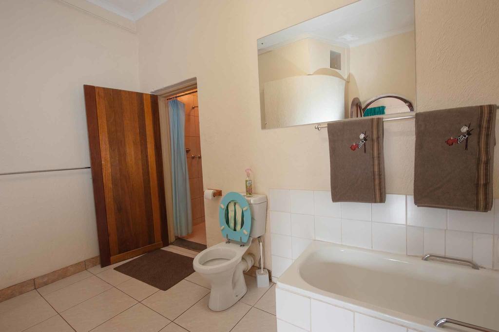 Ingwe Guesthouse Mbombela Dış mekan fotoğraf